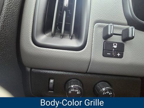 Certified 2019 Chevrolet Colorado W/T w/ Custom Special Edition AWD/4WD image 27