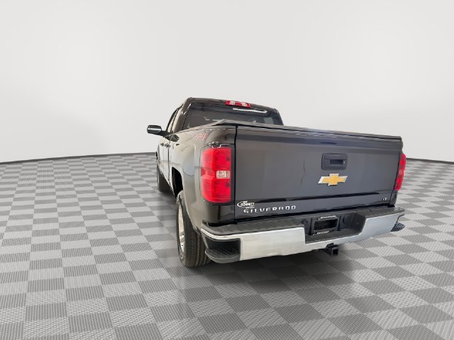 Used 2018 Chevrolet Silverado 1500 LT w/ All Star Edition AWD/4WD image 9