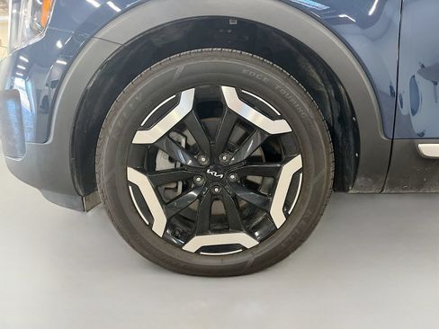 Used 2024 Kia Telluride EX AWD/4WD image 33