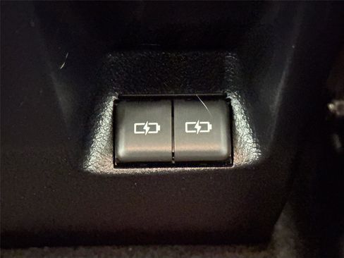 Certified 2023 Toyota 4Runner Limited AWD/4WD image 36