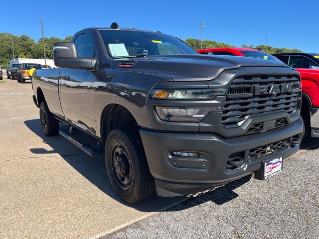 Used 2025 RAM 2500 Tradesman AWD/4WD image 1