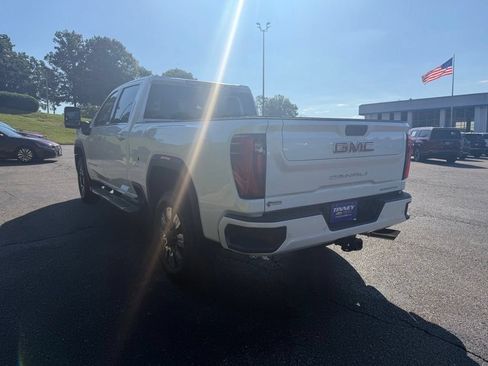 Used 2024 GMC Sierra 2500 Denali w/ Denali Reserve Package AWD/4WD image 5