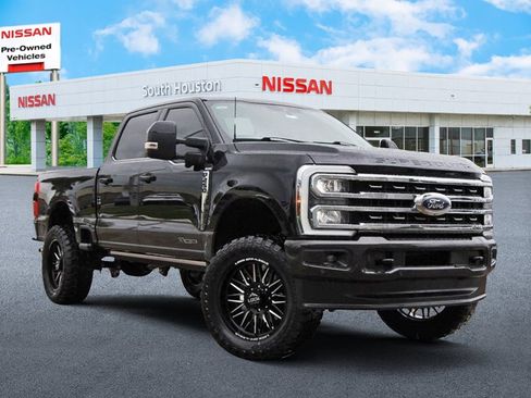 Used 2024 Ford F250 King Ranch w/ FX4 Off-Road Package AWD/4WD image 1