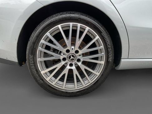 Used 2025 Mercedes-Benz CLA 250 image 10