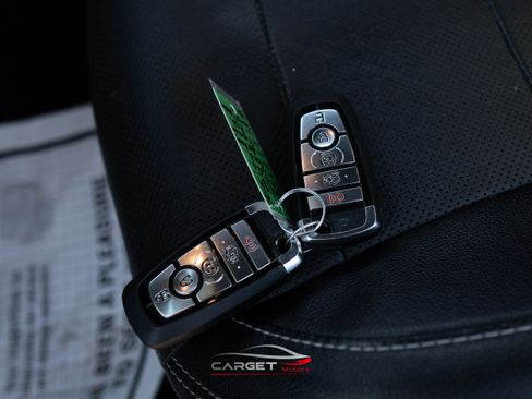 Used 2020 Ford Mustang Premium image 41