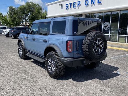 New 2025 Ford Bronco Badlands image 7
