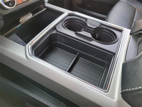 Used 2022 Ford F250 Lariat w/ Lariat Value Package image 29