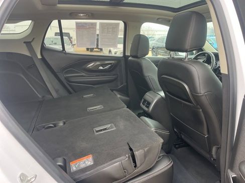 Used 2022 GMC Terrain Denali w/ Denali Premium Package image 51