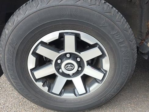 Used 2023 Toyota 4Runner TRD Off-Road Premium w/ Moonroof Package image 11