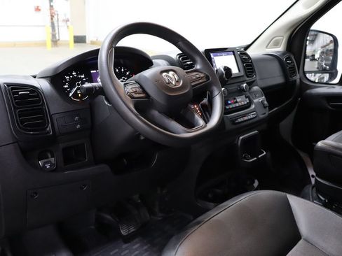 Used 2023 RAM ProMaster 2500 FWD image 18