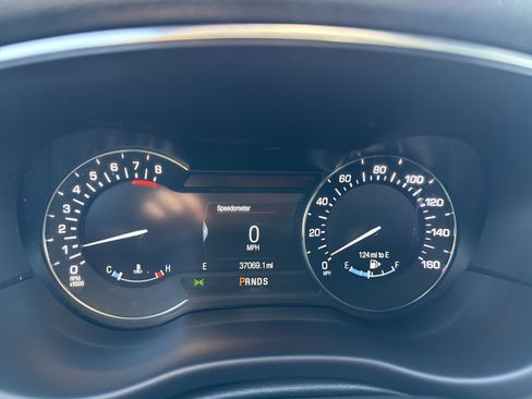 Used 2019 Lincoln MKC Premiere AWD/4WD image 22