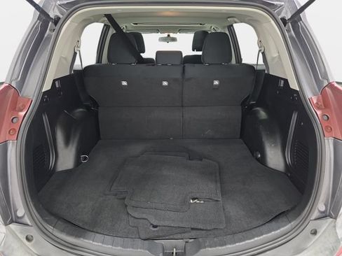 Used 2015 Toyota RAV4 XLE AWD/4WD image 32