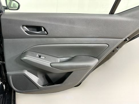 Used 2024 Nissan Altima 2.5 S image 28