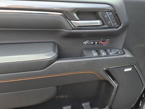 Used 2024 GMC Sierra 1500 AT4 w/ Technology Package AWD/4WD image 19