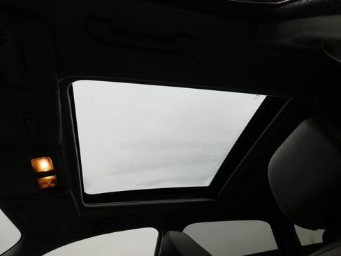 Used 2015 Subaru Forester 2.5i Limited image 17