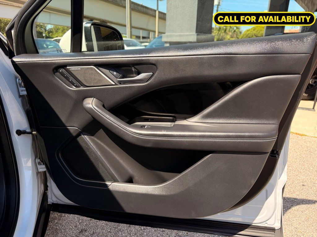 Used 2020 Jaguar I-PACE SE AWD/4WD image 34