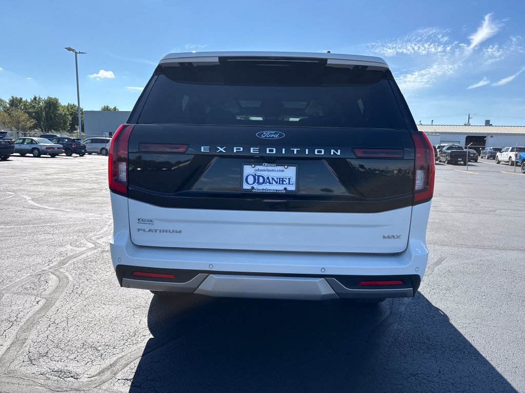 Used 2025 Ford Expedition Max Platinum AWD/4WD image 7