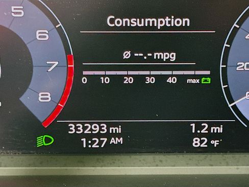 Used 2019 Audi Q3 2.0T Premium Plus image 9