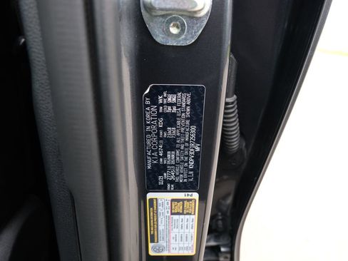 Used 2024 Kia Sportage EX FWD image 34