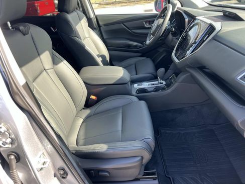 Certified 2025 Subaru Ascent Limited w/ Popular Package #1 image 13