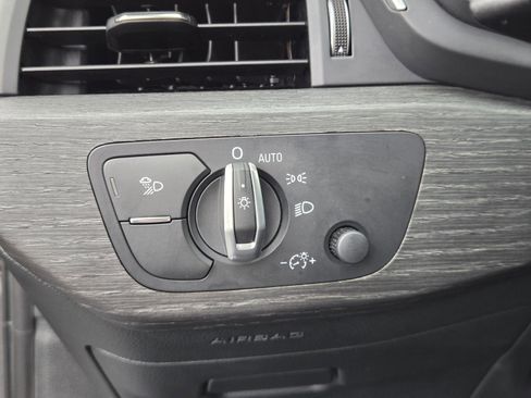 Used 2020 Audi A4 2.0T Premium w/ Convenience Package image 17