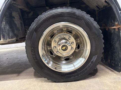 Used 2019 RAM 5500 Tradesman w/ Ambulance Prep Group image 42