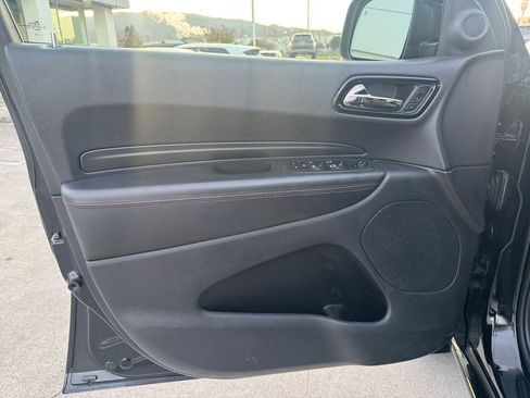 Used 2024 Dodge Durango GT image 11