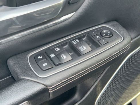 Used 2020 RAM 1500 Laramie image 19