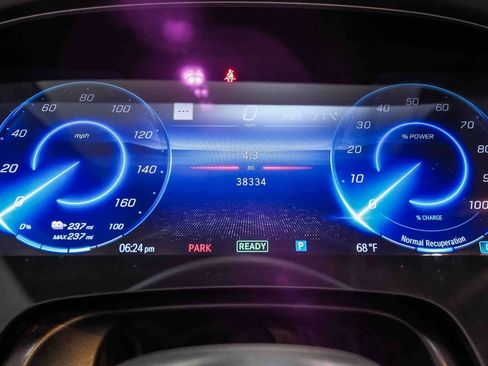 Certified 2022 Mercedes-Benz EQS 580 4MATIC Sedan image 23