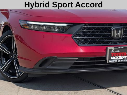 Used 2024 Honda Accord Sport image 3