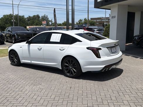 Used 2025 Cadillac CT5 V RWD image 3