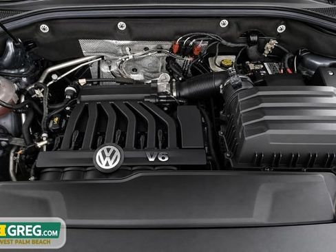 Used 2022 Volkswagen Atlas Cross Sport SEL Premium R-Line AWD/4WD image 16