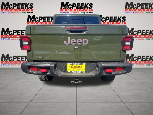 Used 2022 Jeep Gladiator Rubicon w/ LED Lighting Group AWD/4WD image 3