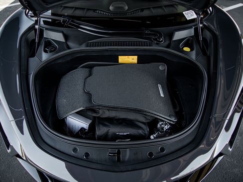 Used 2025 McLaren Artura Spider image 24