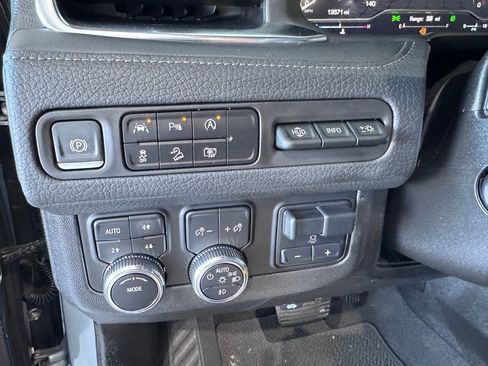 Certified 2024 GMC Yukon XL Denali w/ Max Trailering Package image 22