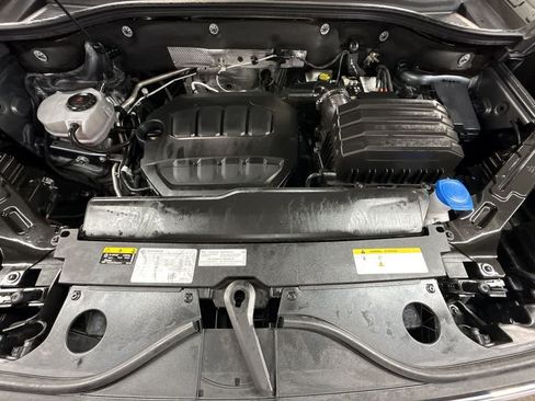 Certified 2024 Volkswagen Atlas Cross Sport SEL Premium R-Line AWD/4WD image 12