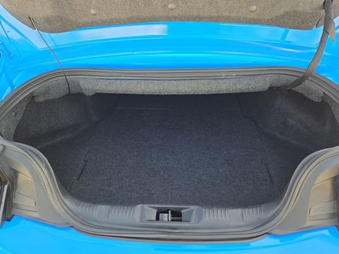 Used 2025 Ford Mustang Premium RWD image 28