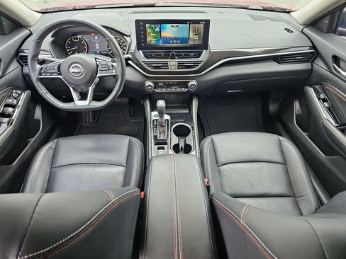 Used 2023 Nissan Altima 2.0 SR FWD image 15