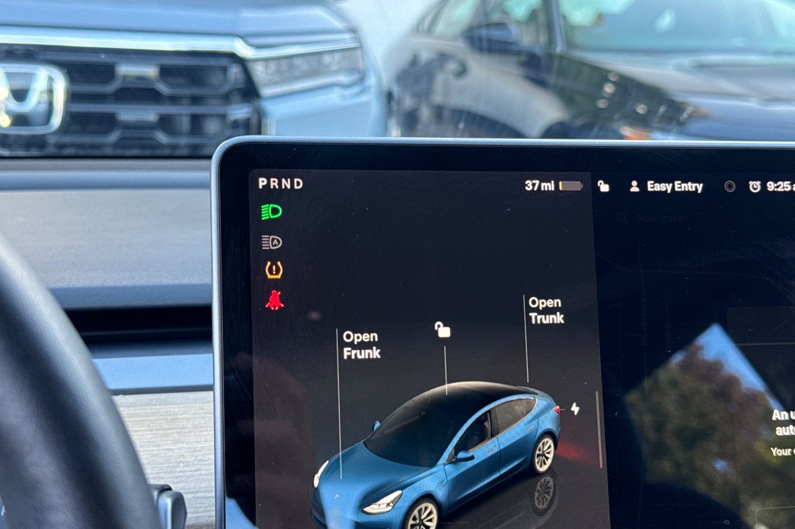 Used 2022 Tesla Model 3 Long Range AWD/4WD image 21