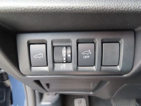 Used 2023 Subaru Outback Onyx Edition XT AWD/4WD image 35