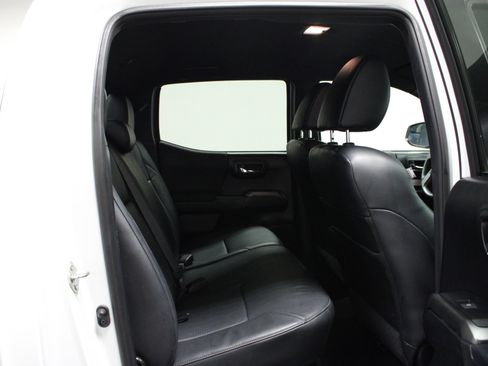 Used 2018 Toyota Tacoma TRD Pro image 15