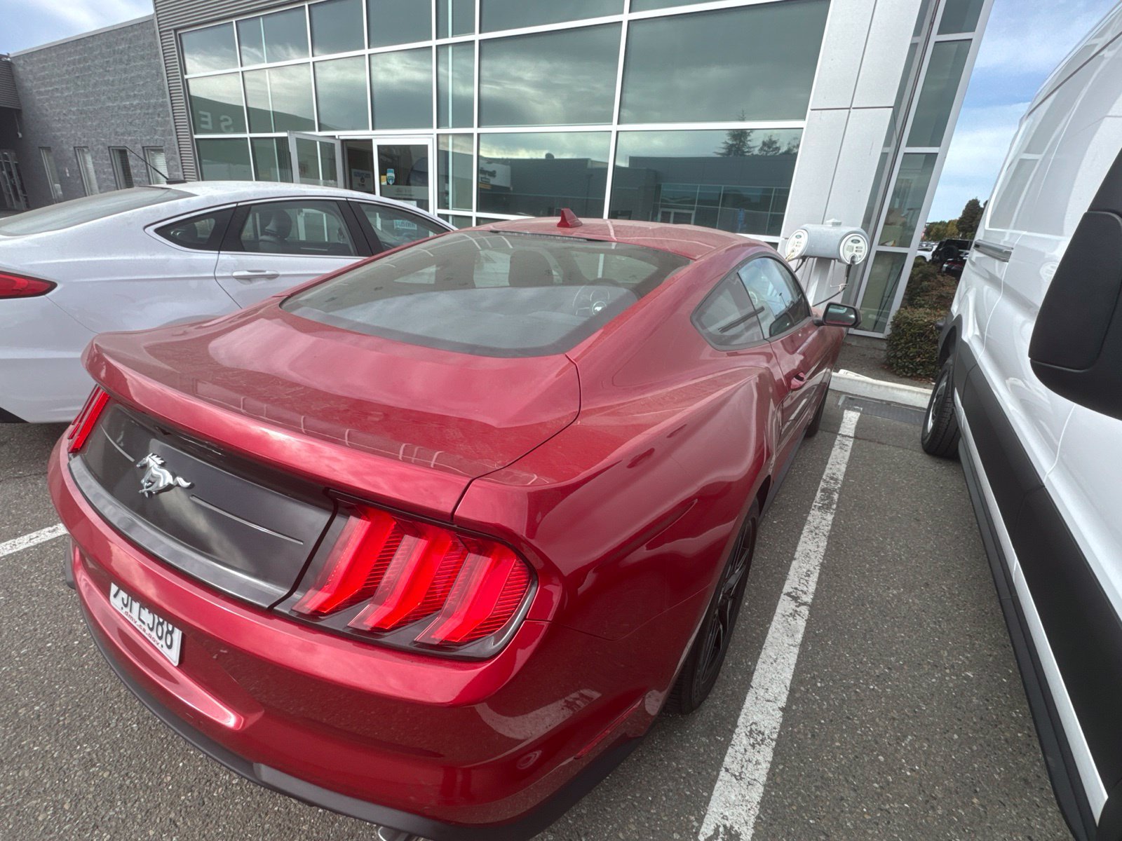 Used 2022 Ford Mustang Coupe w/ Equipment Group 101A RWD image 6
