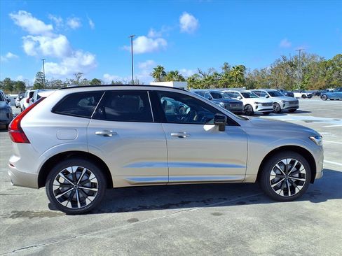 New 2026 Volvo XC60 B5 Plus w/ Protection Package Premier image 8