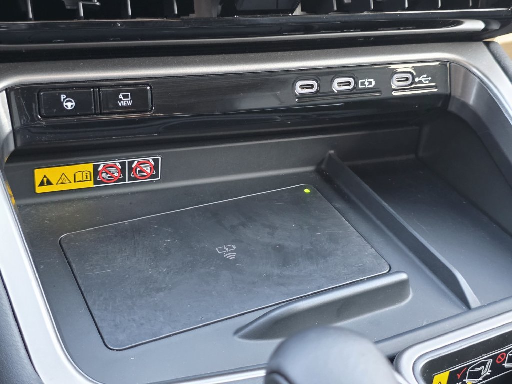 Certified 2024 Lexus TX 350 AWD w/ Captains Chair Package image 17