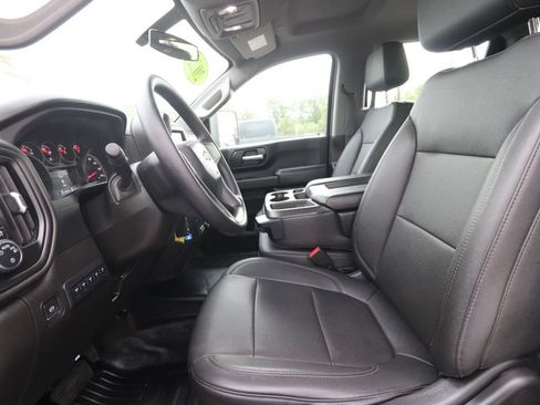 Used 2022 Chevrolet Silverado 2500 W/T w/ WT Fleet Convenience Package image 2