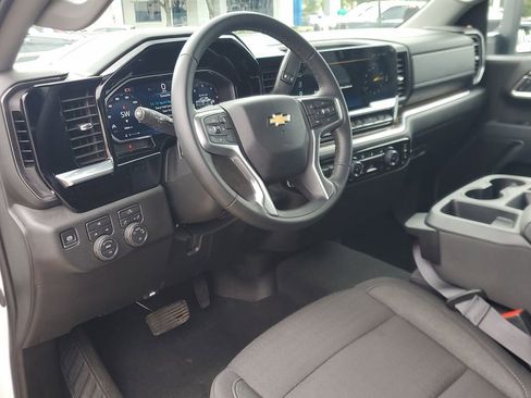 Used 2026 Chevrolet Silverado 2500 LT AWD/4WD image 16