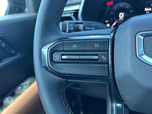 New 2026 GMC Canyon AT4 AWD/4WD image 15