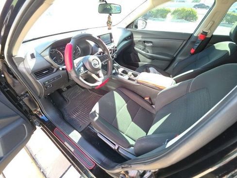 Used 2022 Nissan Sentra S w/ Trunk Package FWD image 12