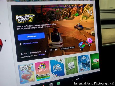 Used 2020 Tesla Model 3 Performance image 24