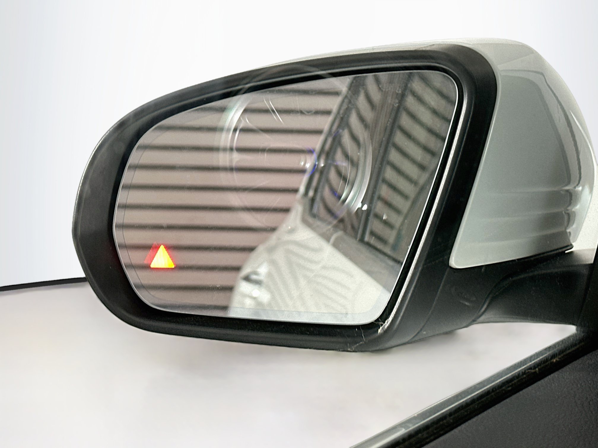 Used 2021 Mercedes-Benz GLB 250 image 16